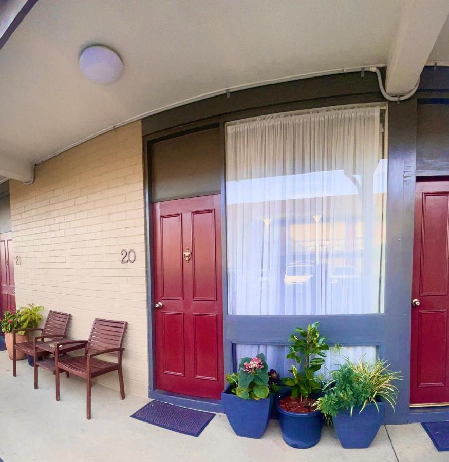 Goulburn Motor Inn エクステリア 写真