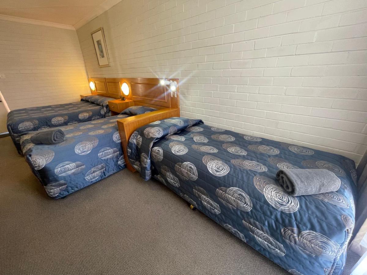 Goulburn Motor Inn エクステリア 写真