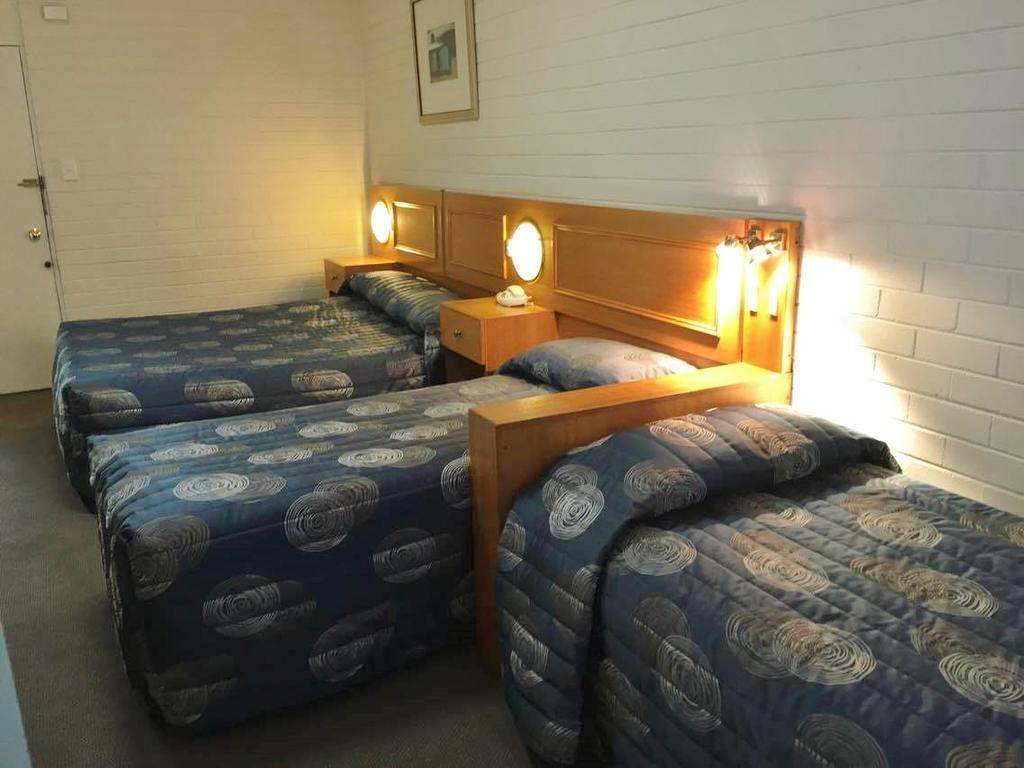 Goulburn Motor Inn エクステリア 写真